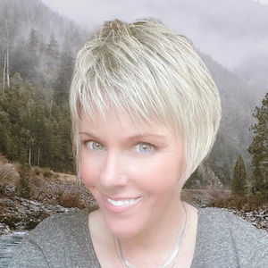 Meet your Posher, Camilla